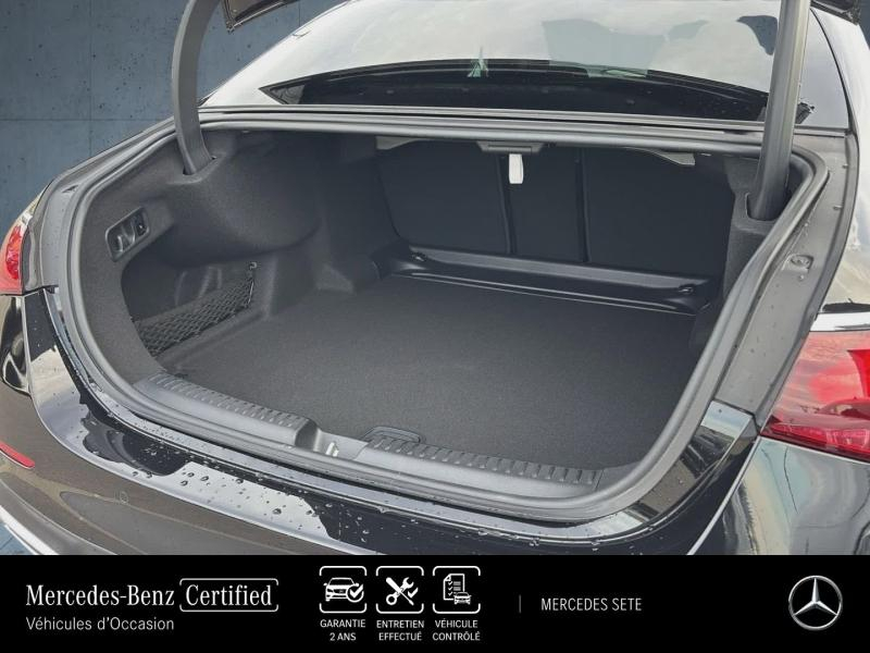 MERCEDES-BENZ Classe E d’occasion à vendre à SÈTE chez SODIRA (Photo 17)